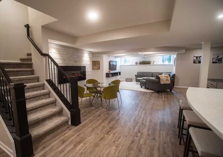 partial underground basement conversion livingroom and sittiing / diningroom with highlevel Clerestory style windows providing daylight